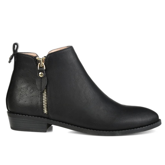 New *Black* Journee Collection “Ellis” Vegan Faux Leather Side Zip Ankle Booties - Picture 3 of 12